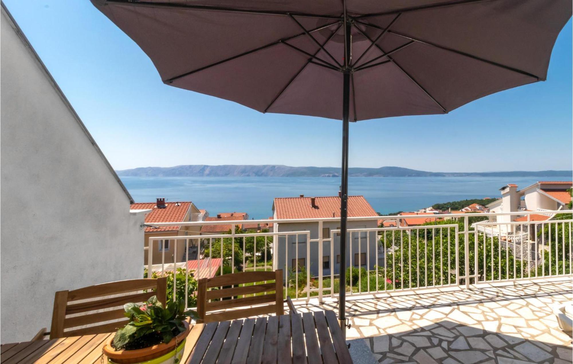 Lovely Apartment In Novi Vinodolski With Wifi Exterior photo